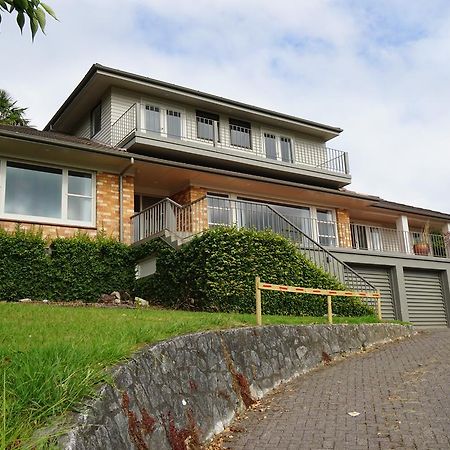 Lake Domain Boarding Holiday House Hamilton Exterior photo
